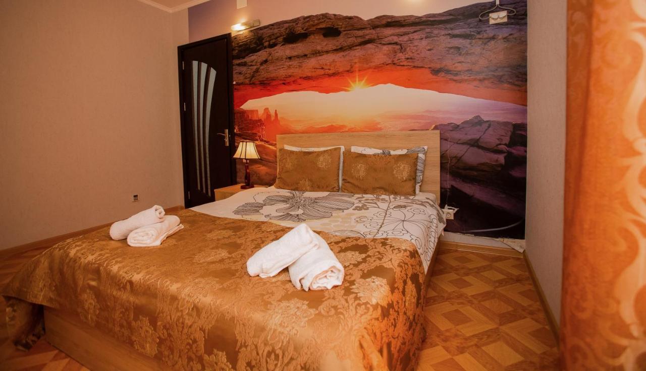 Tower Apartments Batumi Esterno foto