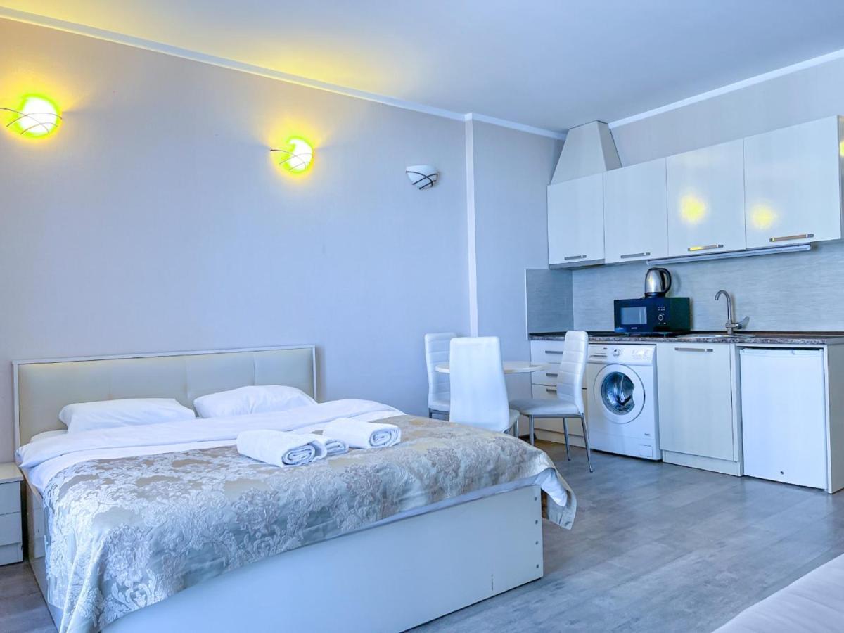 Tower Apartments Batumi Esterno foto