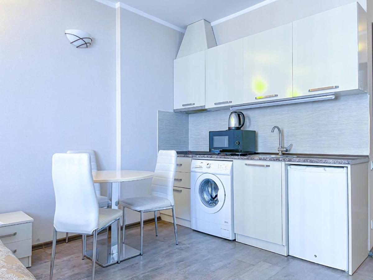 Tower Apartments Batumi Esterno foto